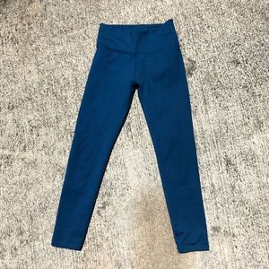 Fabletics Pants - Fabletics 7/8 length leggings size XS Fabletics Pants - Fabletics 7/8 length leggings size XS